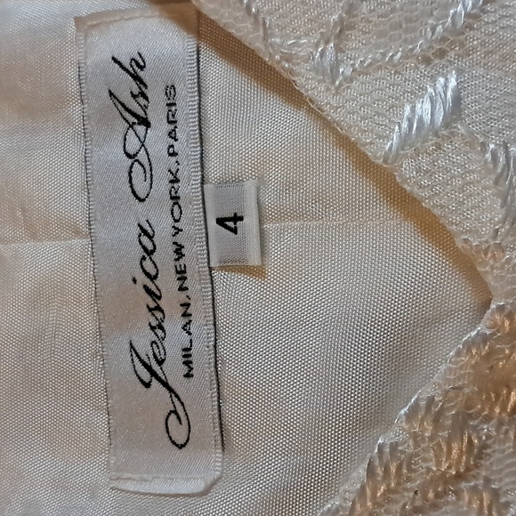 Jessica Ash Ivory Lace Line Camisole with Lace Spaghetti Straps Back Zip Size 4 - Picture 6 of 7